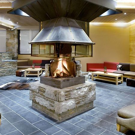 Mercure Saint-Lary Экстерьер фото