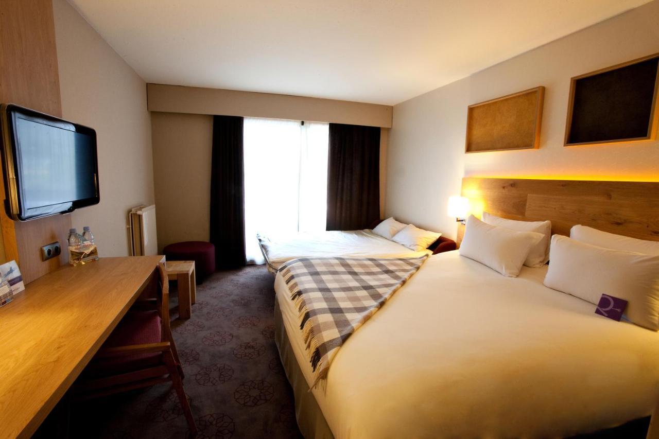 Mercure Saint-Lary Экстерьер фото