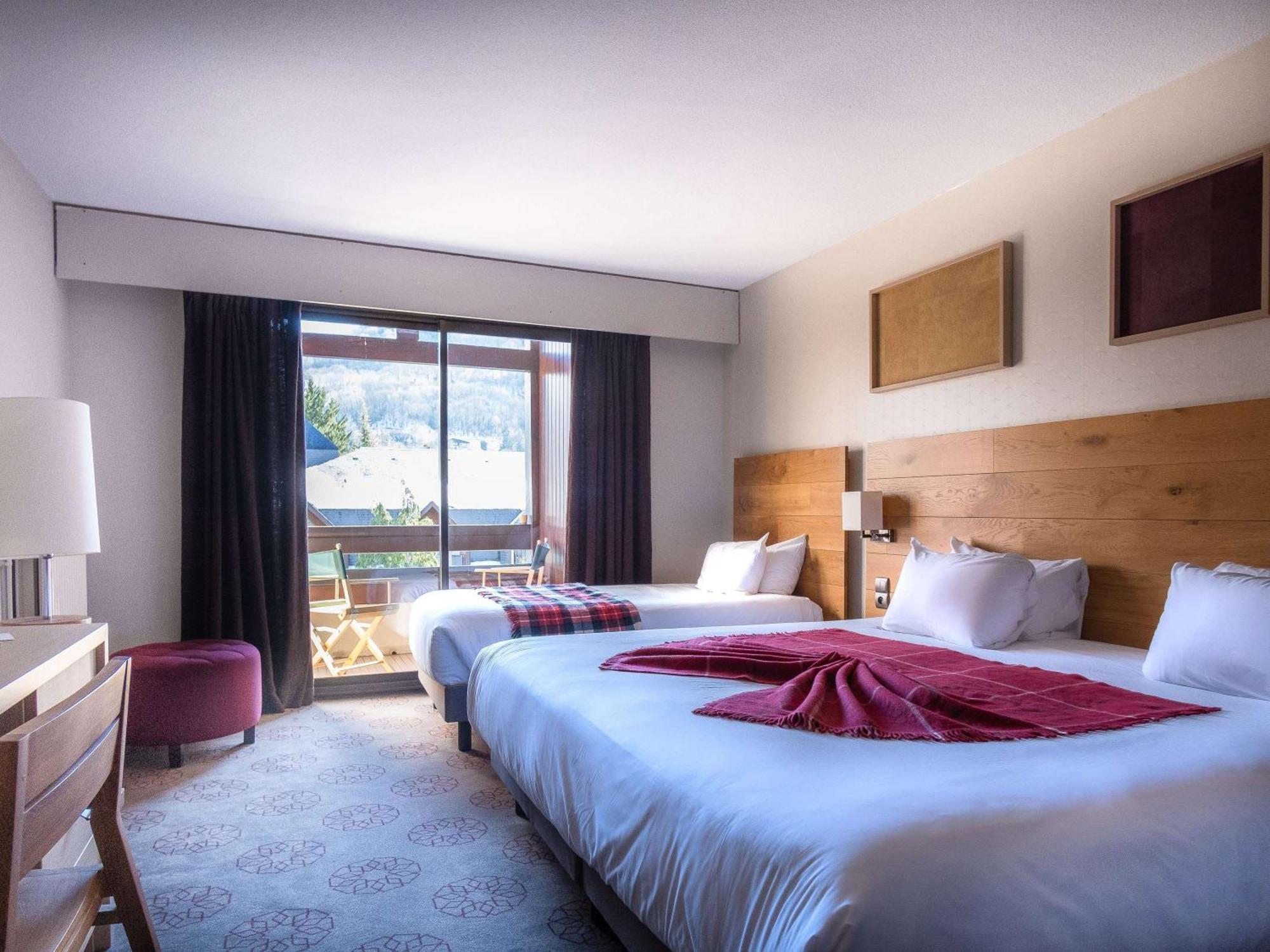 Mercure Saint-Lary Экстерьер фото